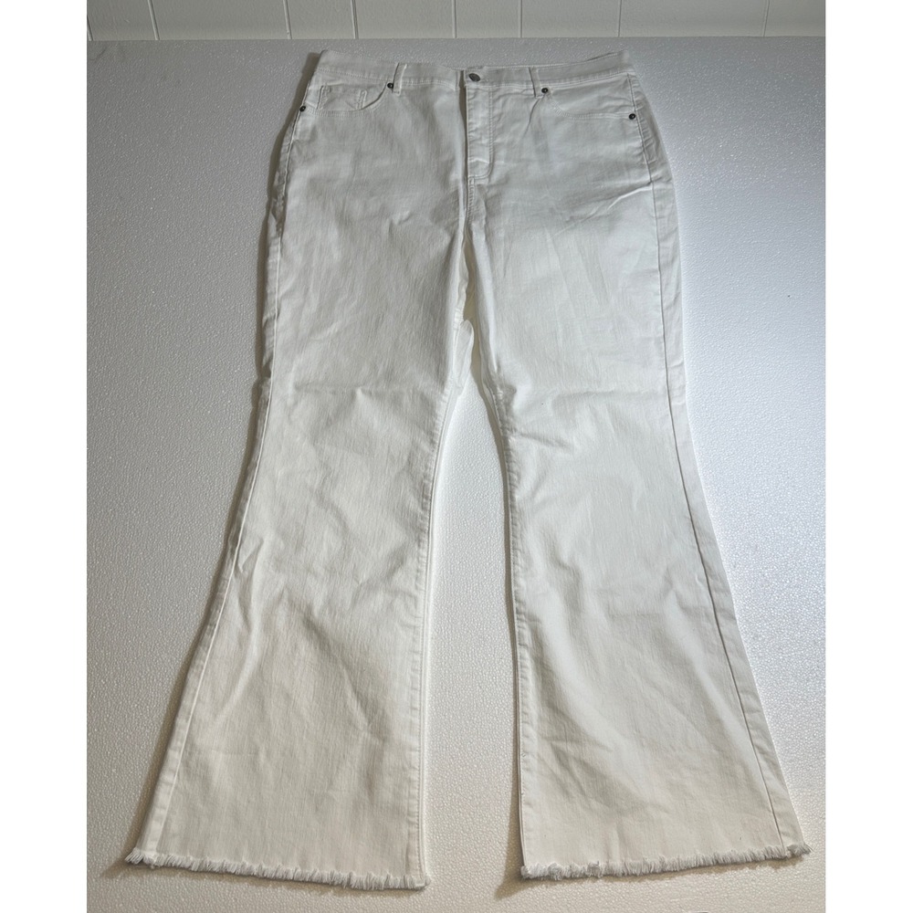 LOFT Petite White Flare Jeans‎ Raw Hem Cropped Length Size 34/18